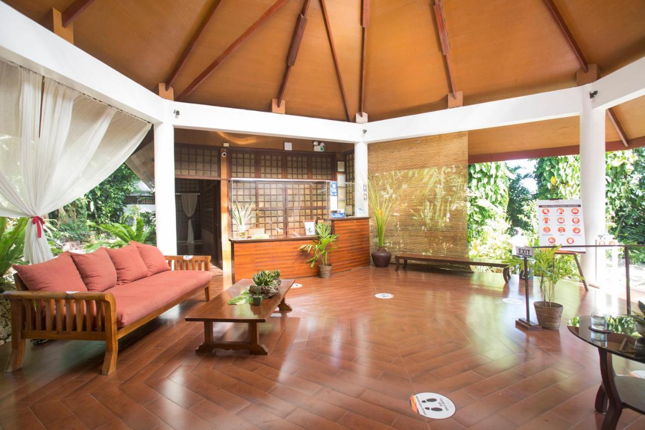 Mandala Spa & Resort Villas Manoc-Manoc 外观 照片