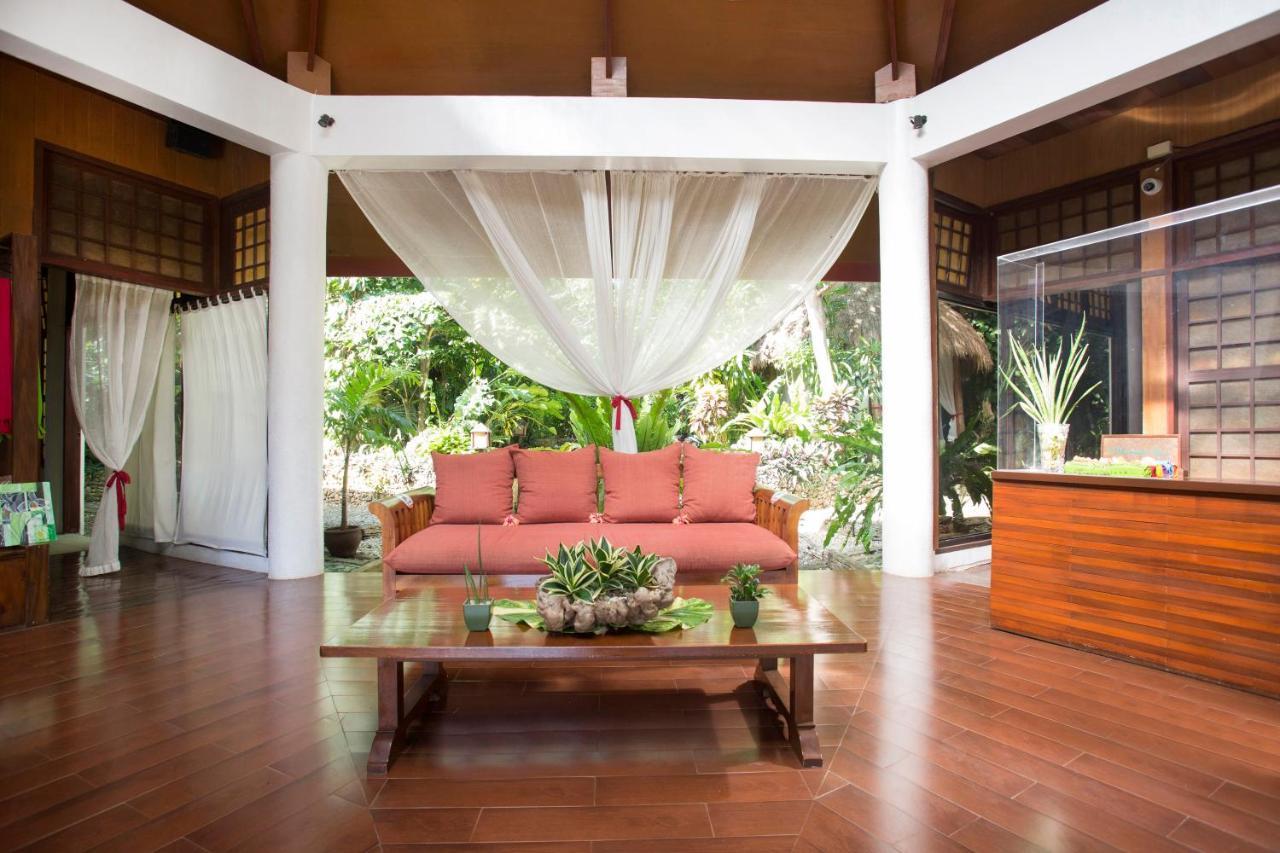 Mandala Spa & Resort Villas Manoc-Manoc 外观 照片