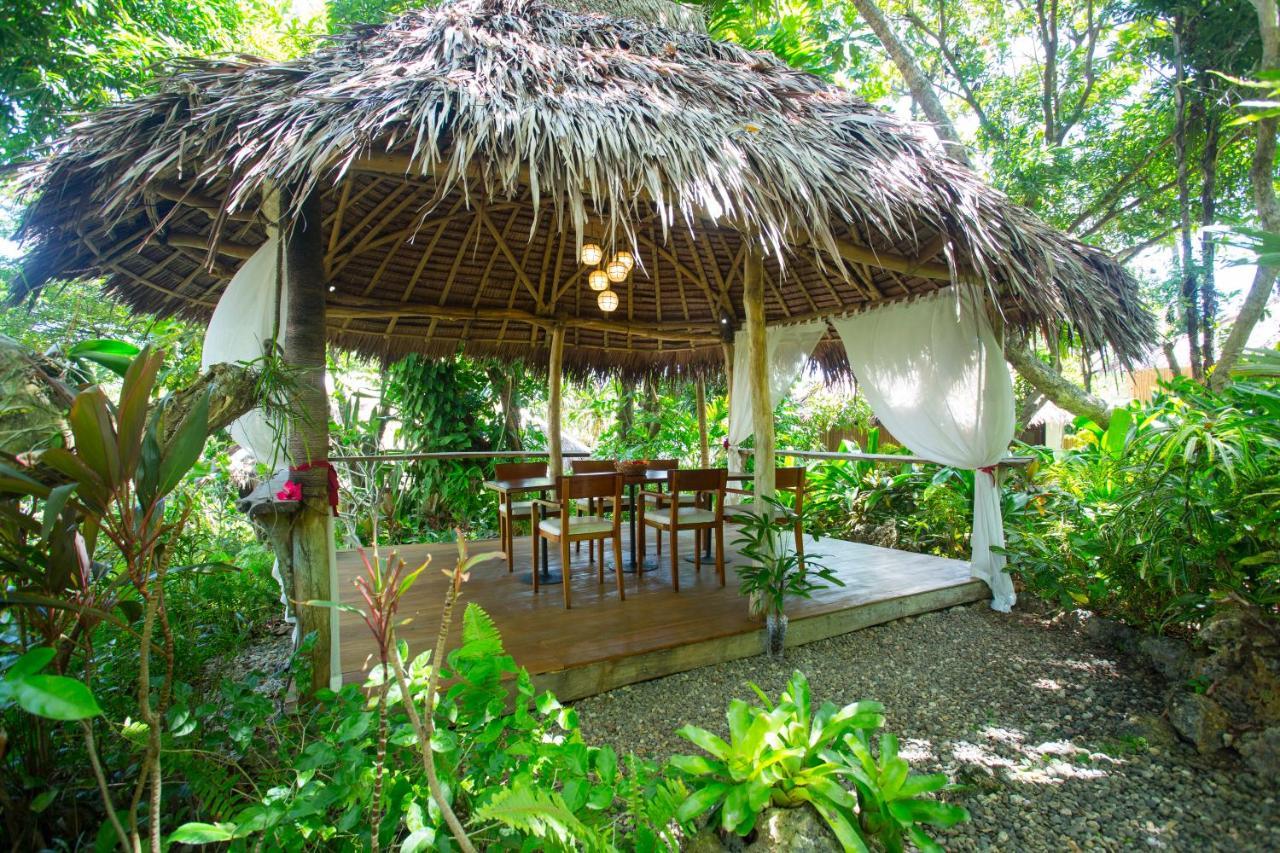 Mandala Spa & Resort Villas Manoc-Manoc 外观 照片