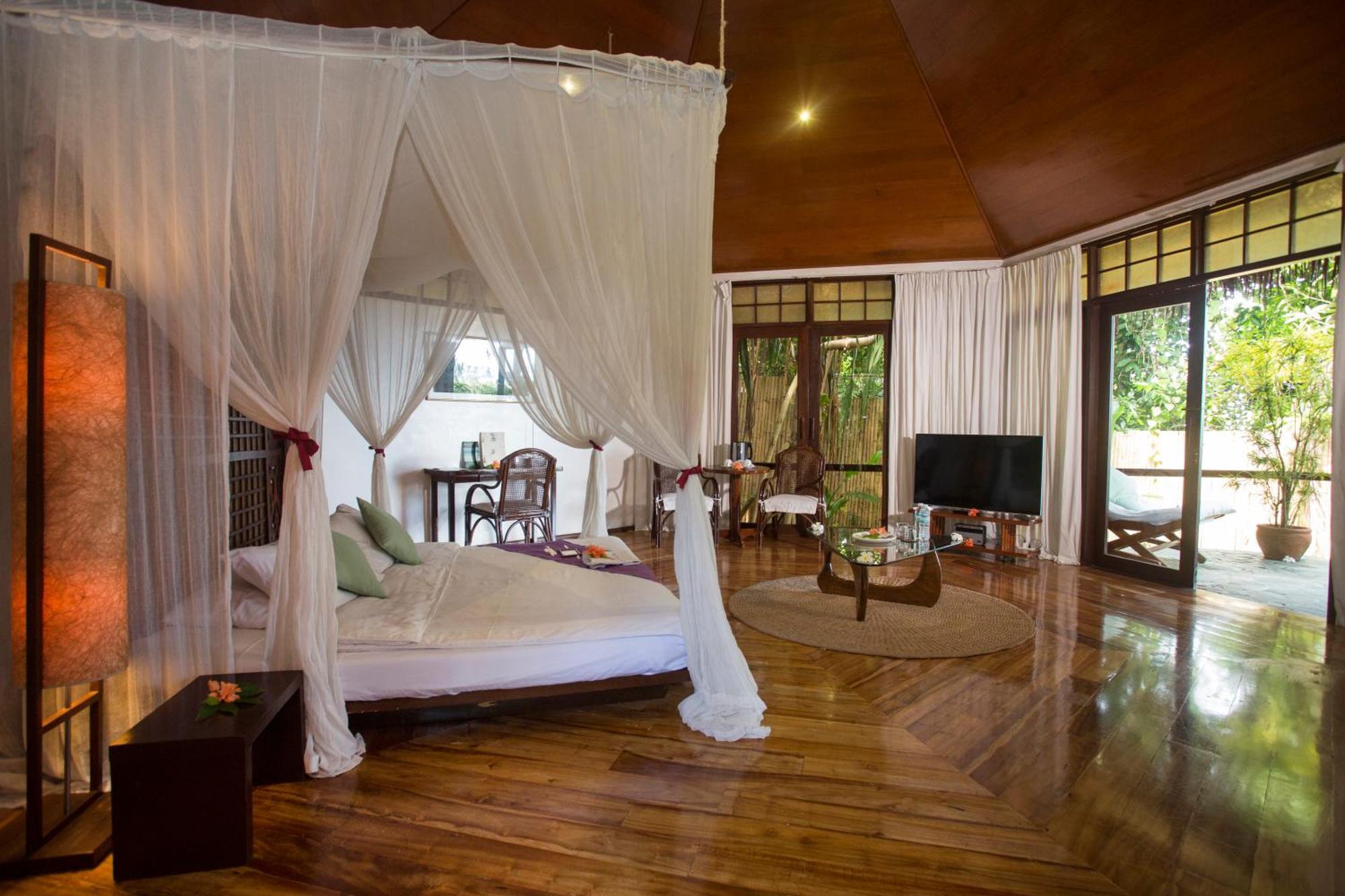 Mandala Spa & Resort Villas Manoc-Manoc 外观 照片