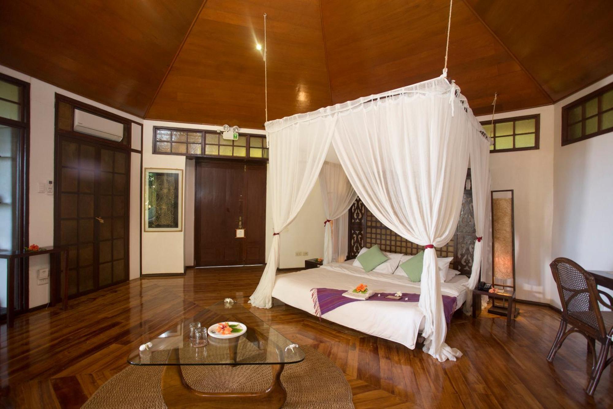 Mandala Spa & Resort Villas Manoc-Manoc 外观 照片
