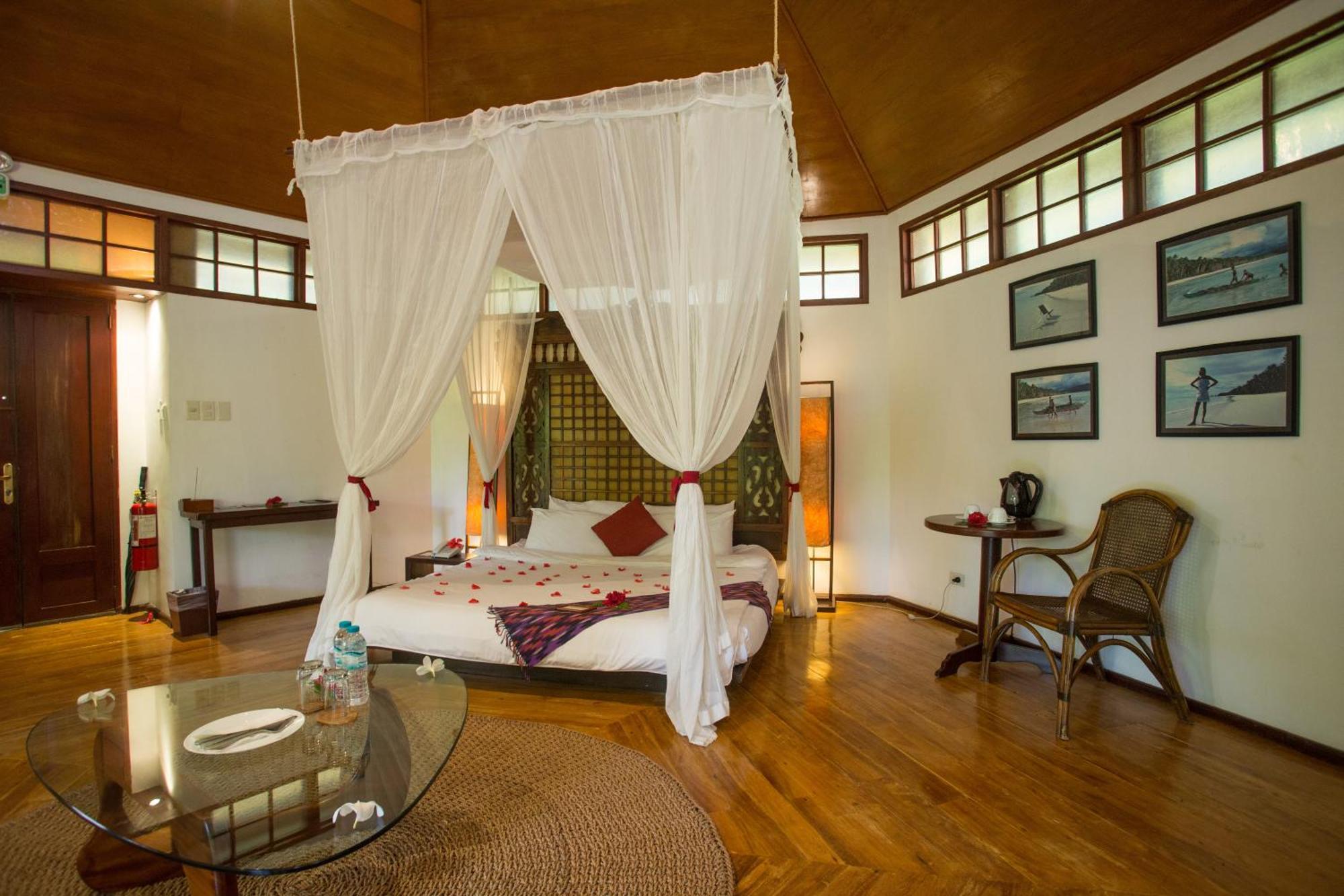 Mandala Spa & Resort Villas Manoc-Manoc 外观 照片