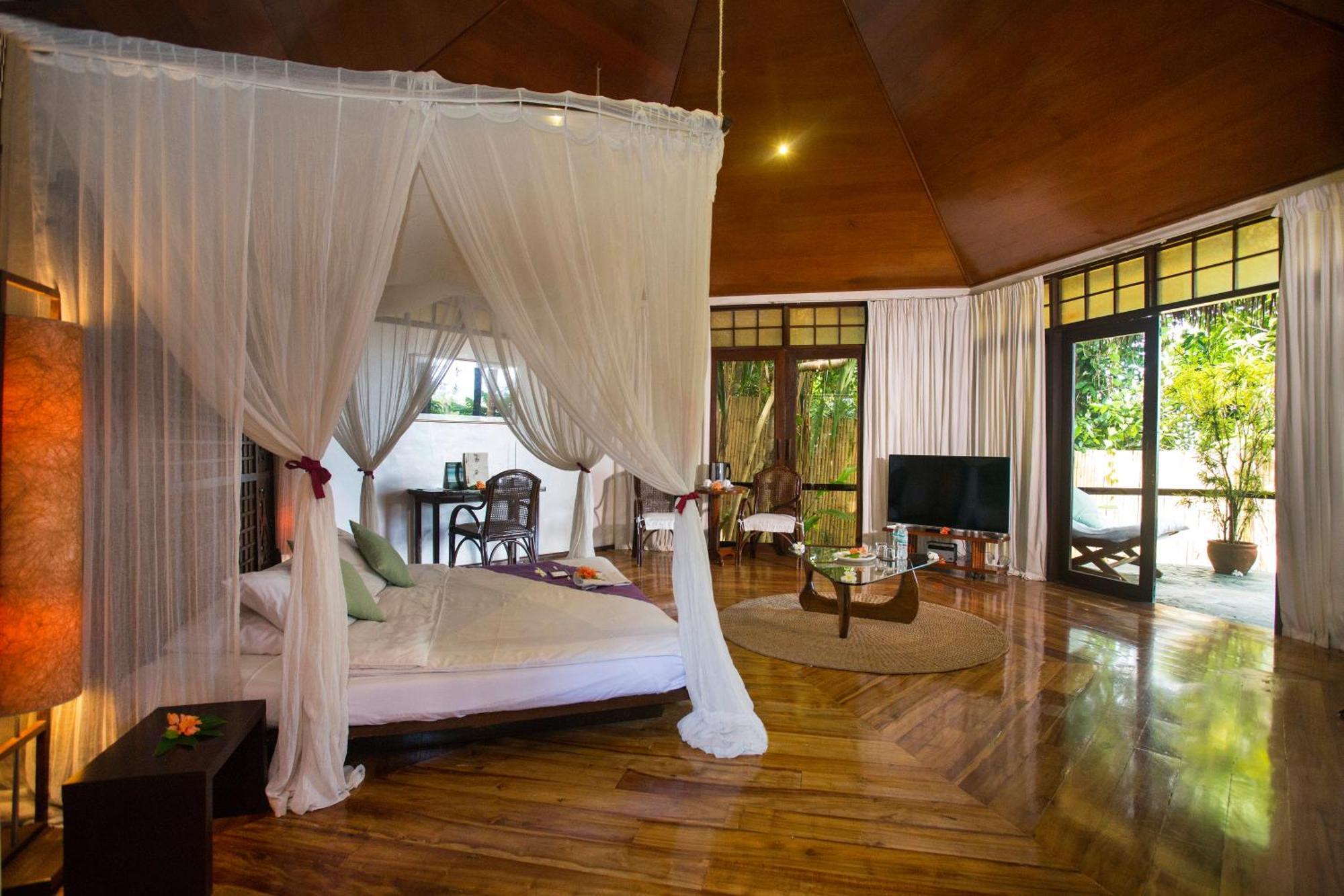 Mandala Spa & Resort Villas Manoc-Manoc 外观 照片